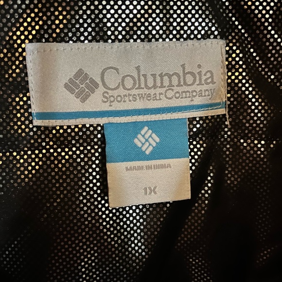 Women’s Columbia Winter Coat - Picture 4 of 4